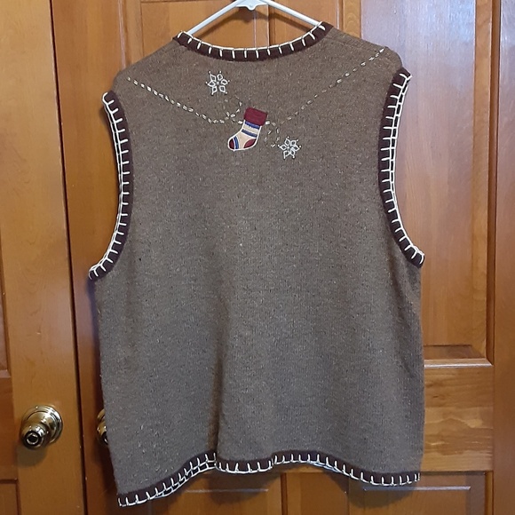 Designers Originals Studio Fa La La Embellished Christmas Vest - Picture 8 of 9